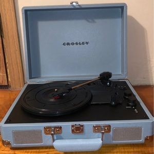 Record player/Bluetooth speaker